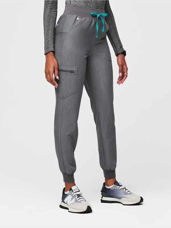 FIGS Women's Zamora‎ Jogger Scrub Pants in Graphite - Image 3