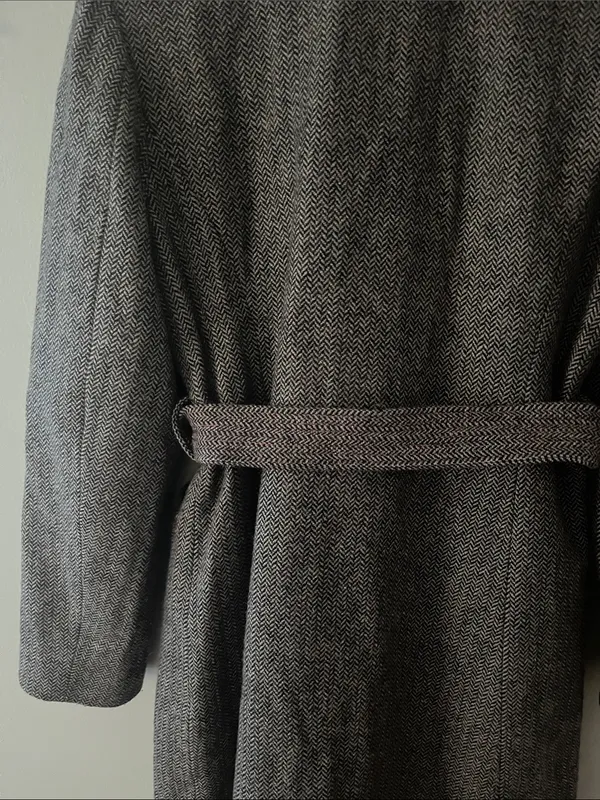 GUESS Gray Tweed Trench Coat with Pink Trim - Image 10