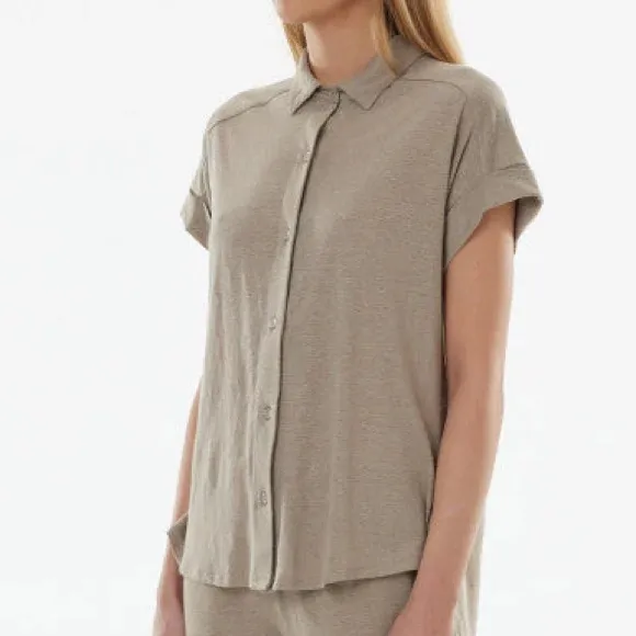 Majestic Filatures Stretch Linen Roll Sleeve Tee - Image 2