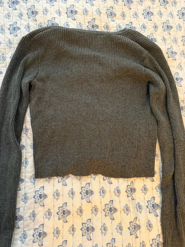 John Galt Cropped Sweater - Image 3