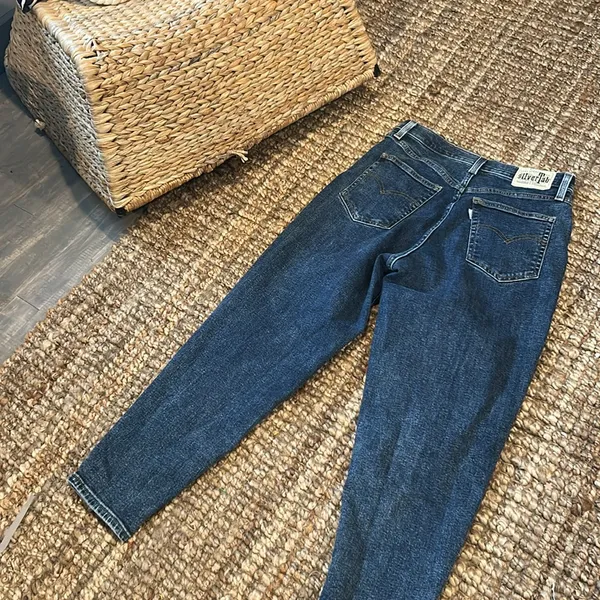 Levis Silvertab High Waisted Mom Jeans Tapered Women’s Size 29 Medium Wash - Image 9