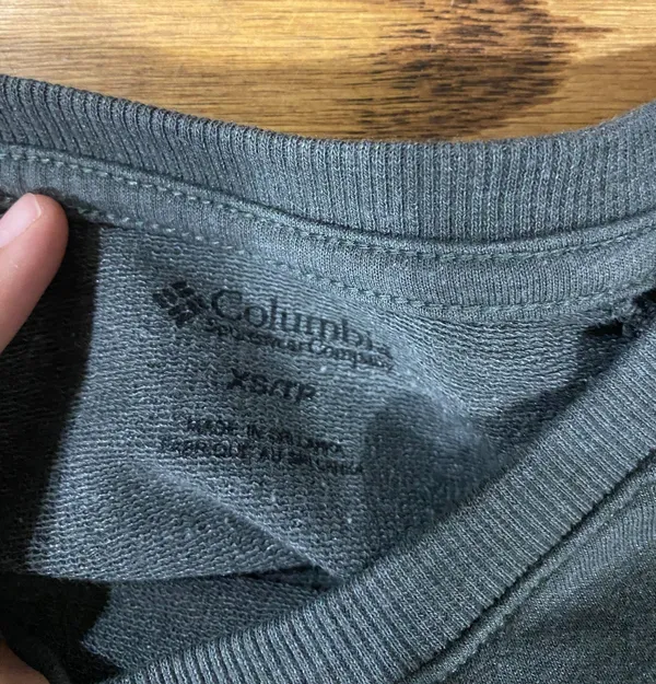 Columbia Sweatshirt - Image 2