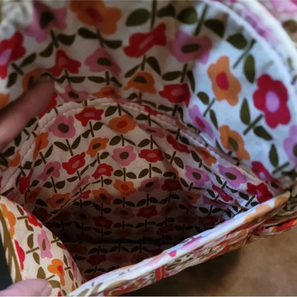 Rare Print Vera Bradley Essential Folkloric Lizzy Print Retro Quilted Backpack - Image 3