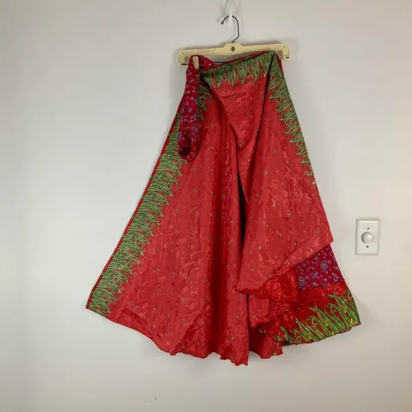 Reversible Maxi Wrap Skirt BINS311 Red - Image 2
