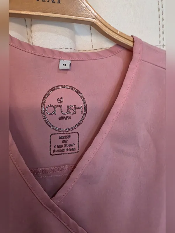 Crush Scrub Top Pink - Image 4