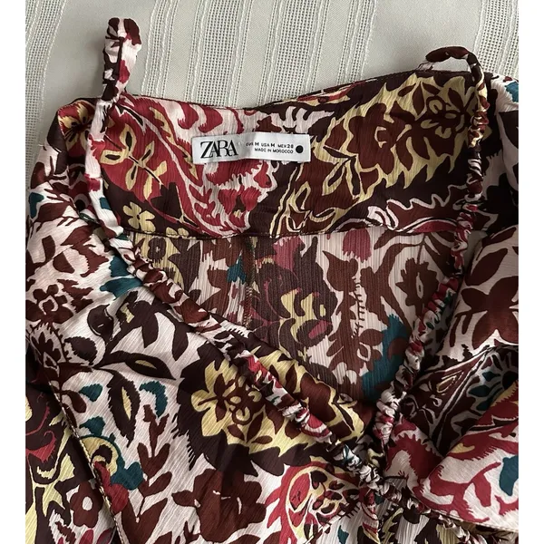 Zara Maxi Dress Multicolor floral and paisley print SZ M V-neck, Spaghetti Strap - Image 10