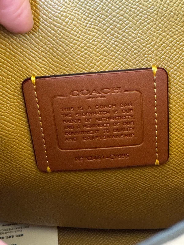 NWT ❤️ Coach Mollie Tote Bag 25 With Cherry Print - Image 7
