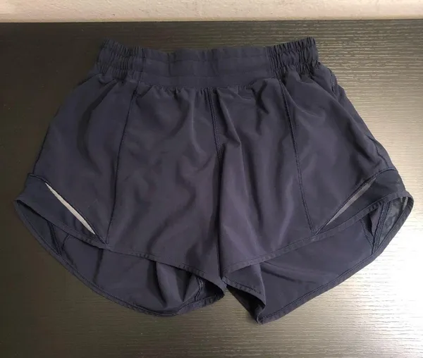 Lululemon Hotty Hot Shorts - Image 3