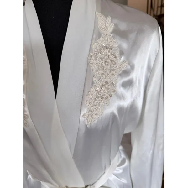 Linea Donatella Satin Robe Ivory Lace Trim Tie Waist S/M bride honeymoon - Image 3