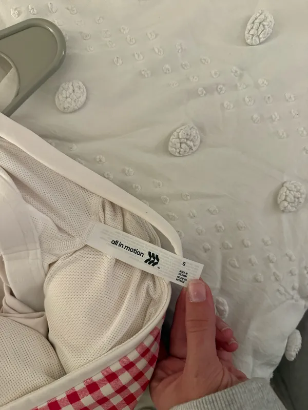 Target tank top - Image 2