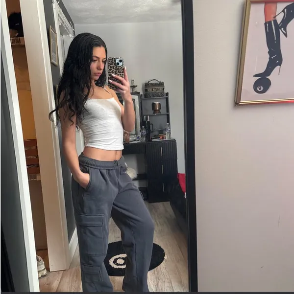 grey garage cargo sweatpants  - Image 3
