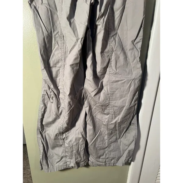 Divided H&M Women's Size 6 Wide Leg Baggy Utility Cargo Pants Light Gray Grunge - Image 9