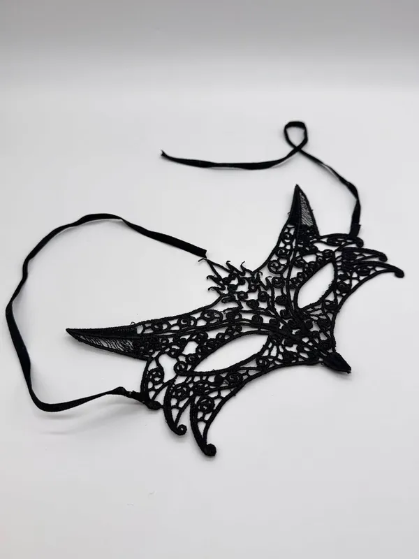 Black Lace Masquerade Mask Fox Crown Gothic Halloween Costume Ball NWOT - Image 6