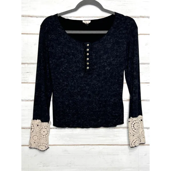 POL Black Long Sleeve Top with Crochet Cuffs Size Small - Image 2