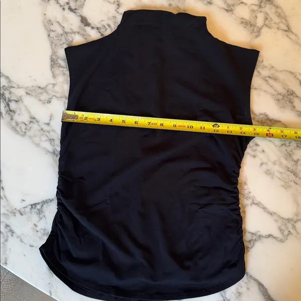 NWT Quince Mock Neck Sleeveless Black Tank Top Side Ruching Sz Medium - Image 6