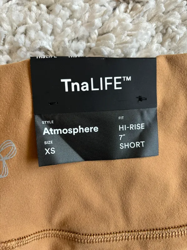 Aritzia TNA Bike shorts - Image 3