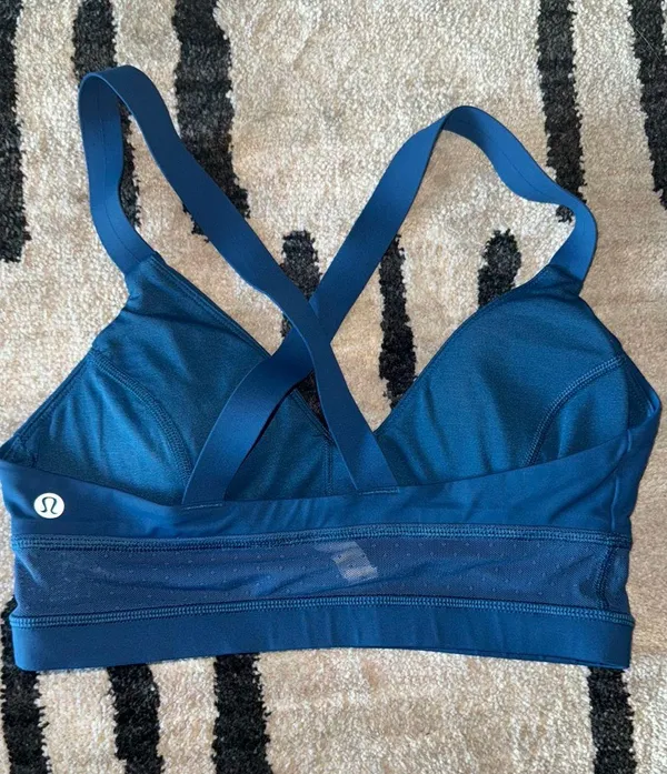 Lululemon Body Con Bra Poseidon - Image 2