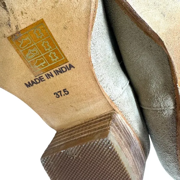 Free‎ People Charm Double V Ankle Boots Camel Suede Size Beige 37.5 US 7 - Image 10