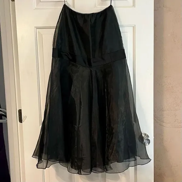 Victor Costa Women’s Black Tulle Long Skirt Medium - Image 7