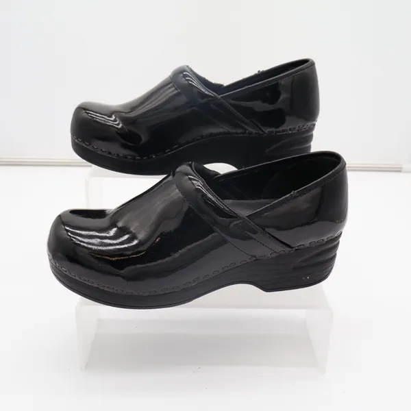 Croft & Barrow Juliana Clogs Womens US 7.5M Black Patent Leather Slip On Shoes - Image 4