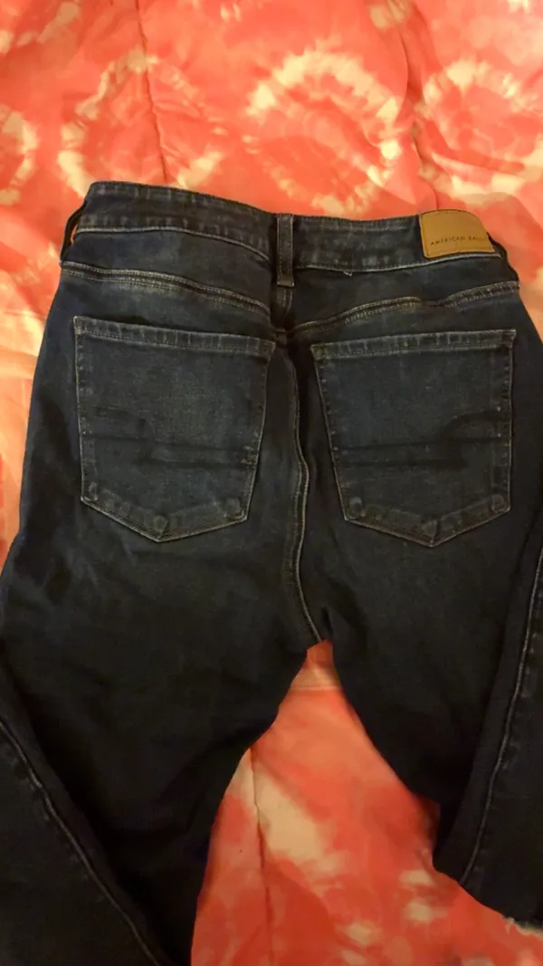 American Eagle Jeans - Image 3
