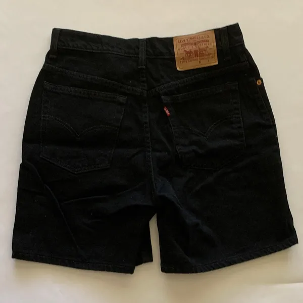Levi's Classic Black Denim Shorts (243) - Image 3