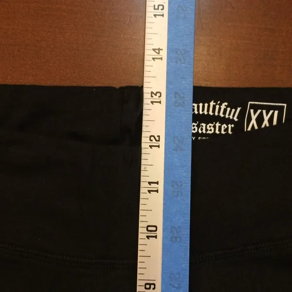 Beautiful disaster wolves black sweat pants 2xl - Image 6
