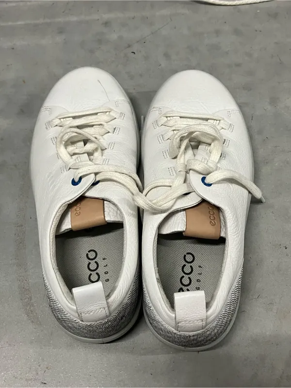 ECCO soft white leather golf sneakers - Image 2