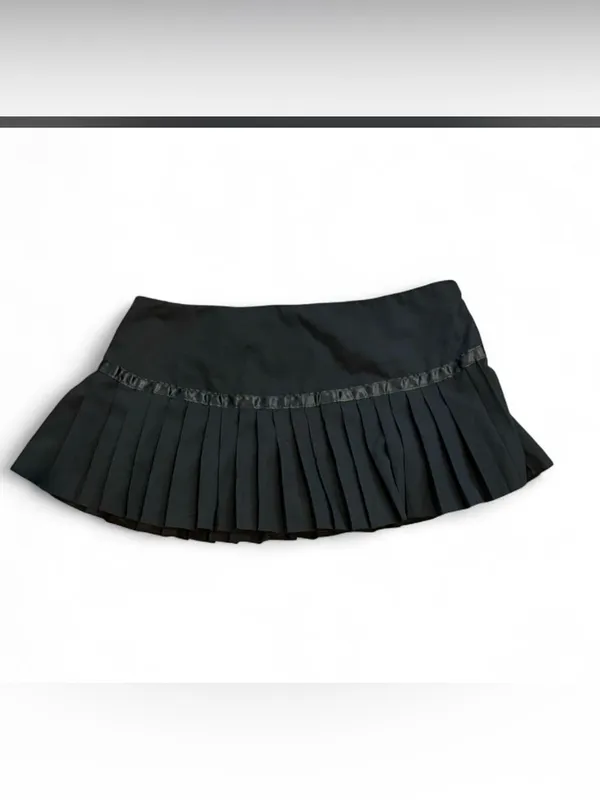Black Pleated Mini Skirt with Ribbon Bow Coquette Balletcore Y2K Style Size M - Image 4