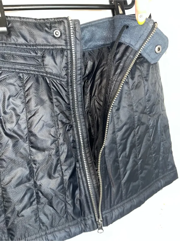 Athleta Toasty Buns Quilted Primaloft Insulated Puffer Apres Ski Gorpcore Skirt - Image 9