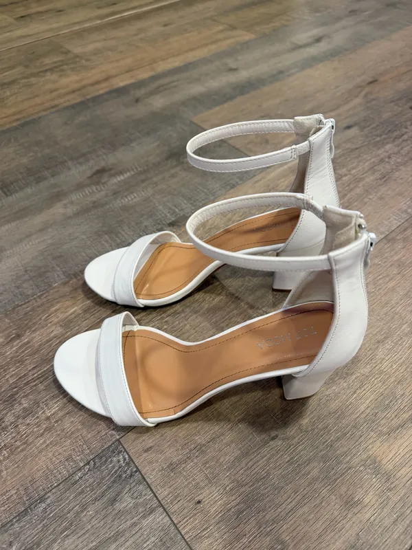 white top moda heels - Image 4