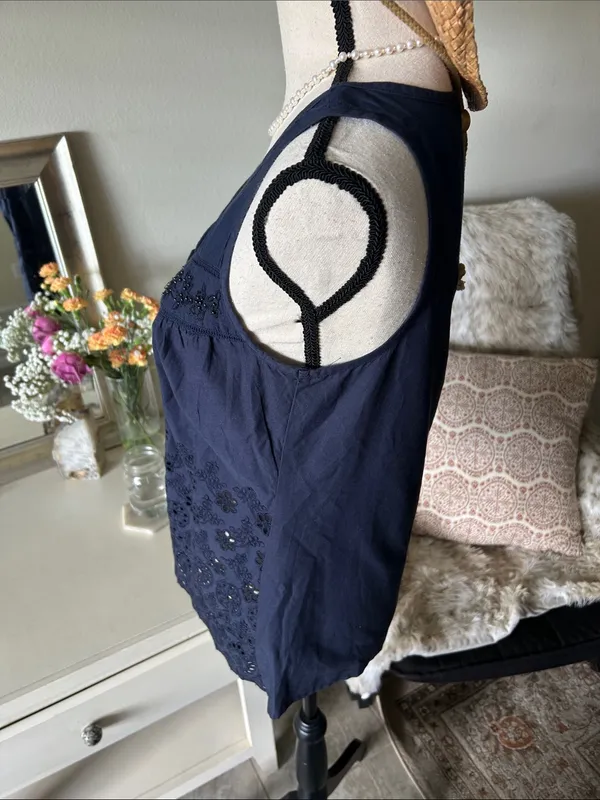 Boho western cottage navy cotton Beaded button down v neck blouse tank top M - Image 7