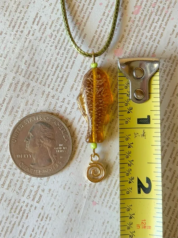 Handmade quality Czech glass amber fish boho funky necklace🌀🐟💙 - Image 6