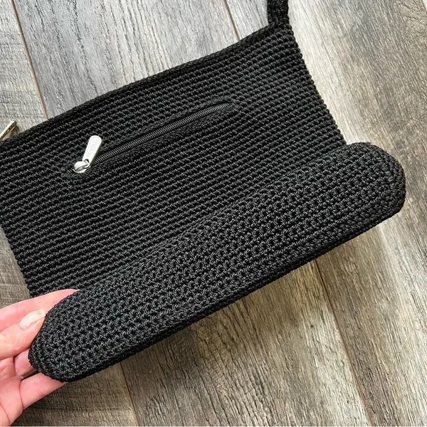 The Sak Original Crochet Knit Black Purse Shoulder Bag Medium Handbag - Image 4