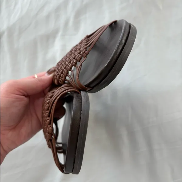 NEW Jeffrey Campbell Plait Sandals Sz 8 - Image 3