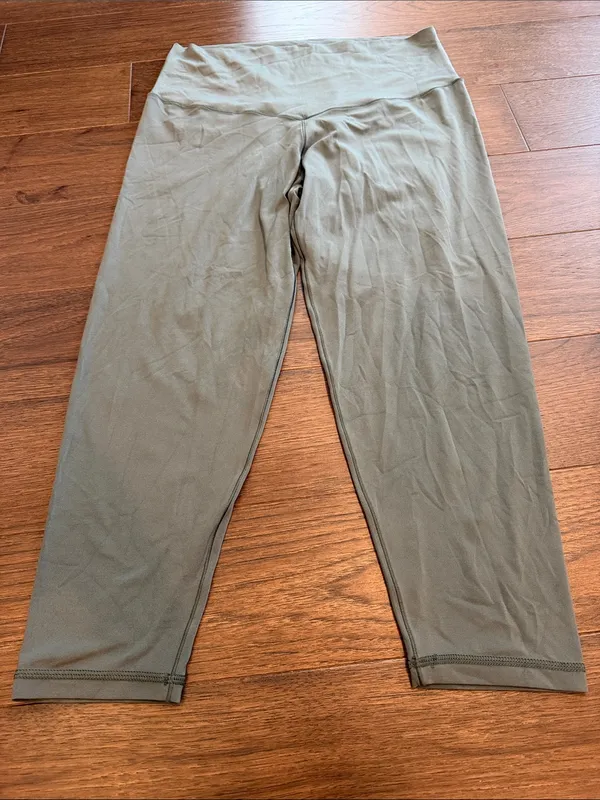 Aerie Green Leggings Size XL Short - C8-088 - Image 4