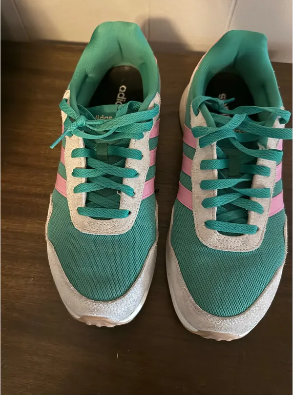 Retro green and pink adidas shoes - Image 2