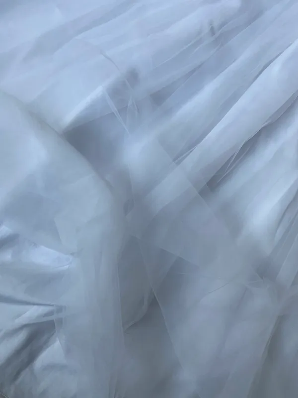 White Tulle Skirt Size Large - Image 6