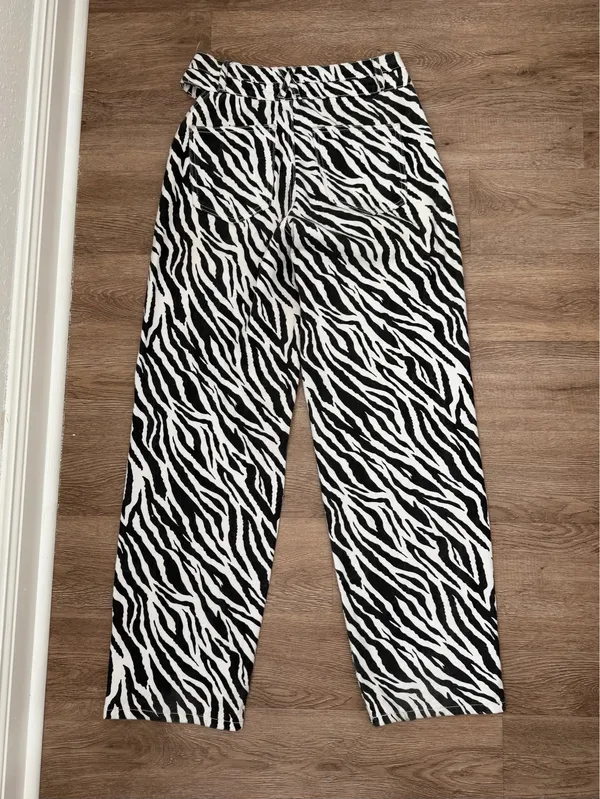 Zebra Cut Out Jeans Tiger Mist - Image 3