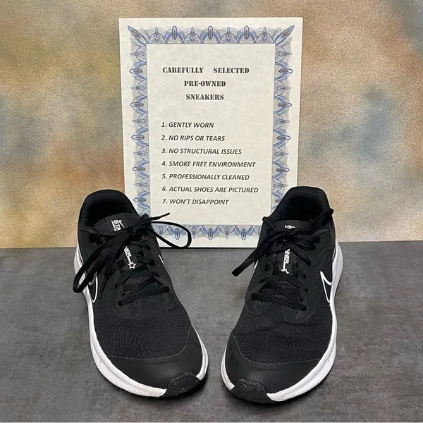 Nike Star Runner 3 Women's Black & White Sneakers Size 8.5M - Image 3