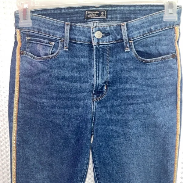 Abercrombie & Fitch Harper Low Rise Ankle Womens Jeans Size 25/2L Blue Raw Hem - Image 2