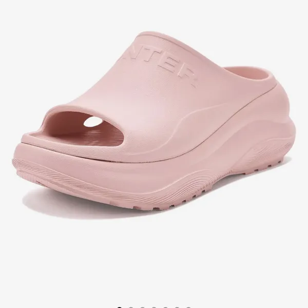 Hunter Light Pink Slide Clogs - Image 4