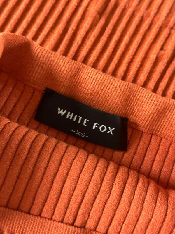 White Fox Set  - Image 3