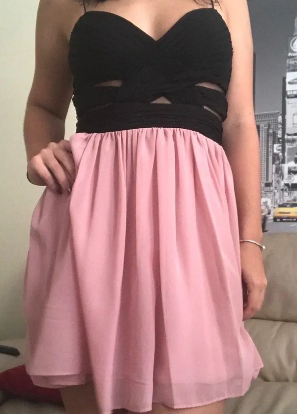 Homecoming dress - Image 3