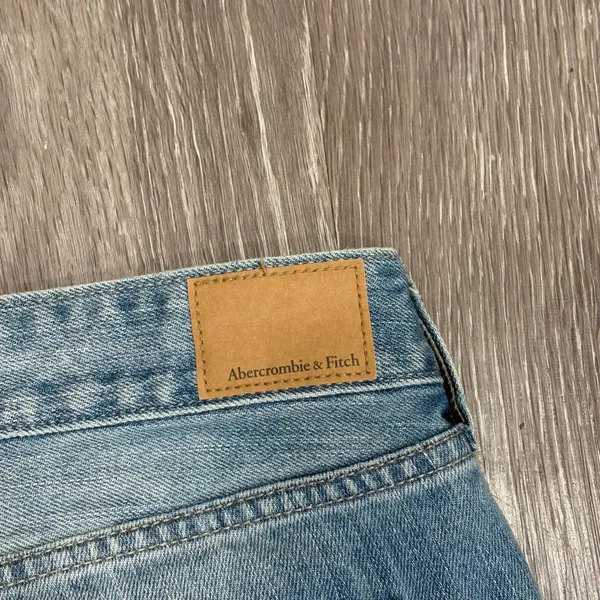 2010s‎ Abercrombie & Fitch Low Rise Distressed Denim Micro Shorts Light Wash 2 - Image 6