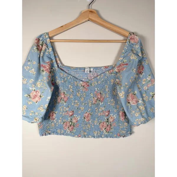 American Eagle Blue Floral Smocked Square‎ Neck Cropped Blouse Top Size L - Image 2
