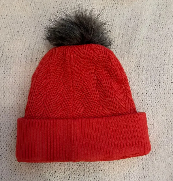 Lululemon Sherpa Weave Pom Beanie - Image 6