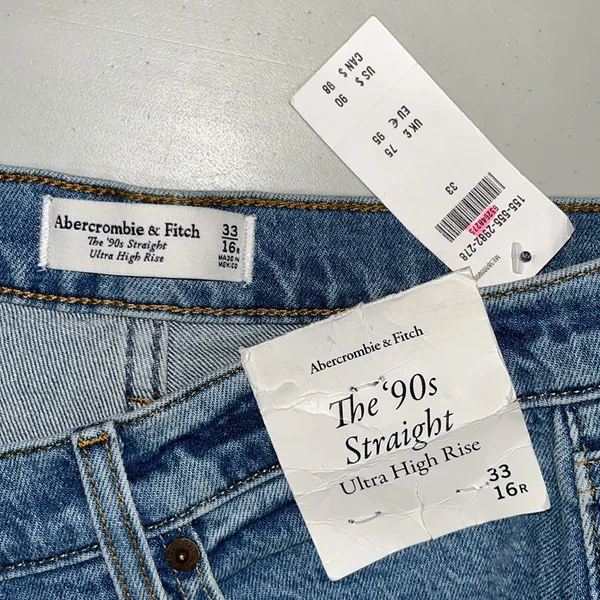 Abercrombie & Fitch NWT Sz 33/16R Blue Denim Ultra High Rise ‘90s Straight Jeans - Image 4