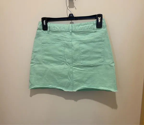 Forever 21 Mint green mini skirt - Image 3