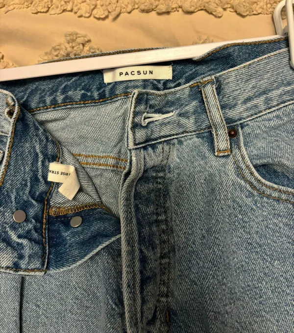 PacSun Wide Leg Ripped Jeans - Image 2